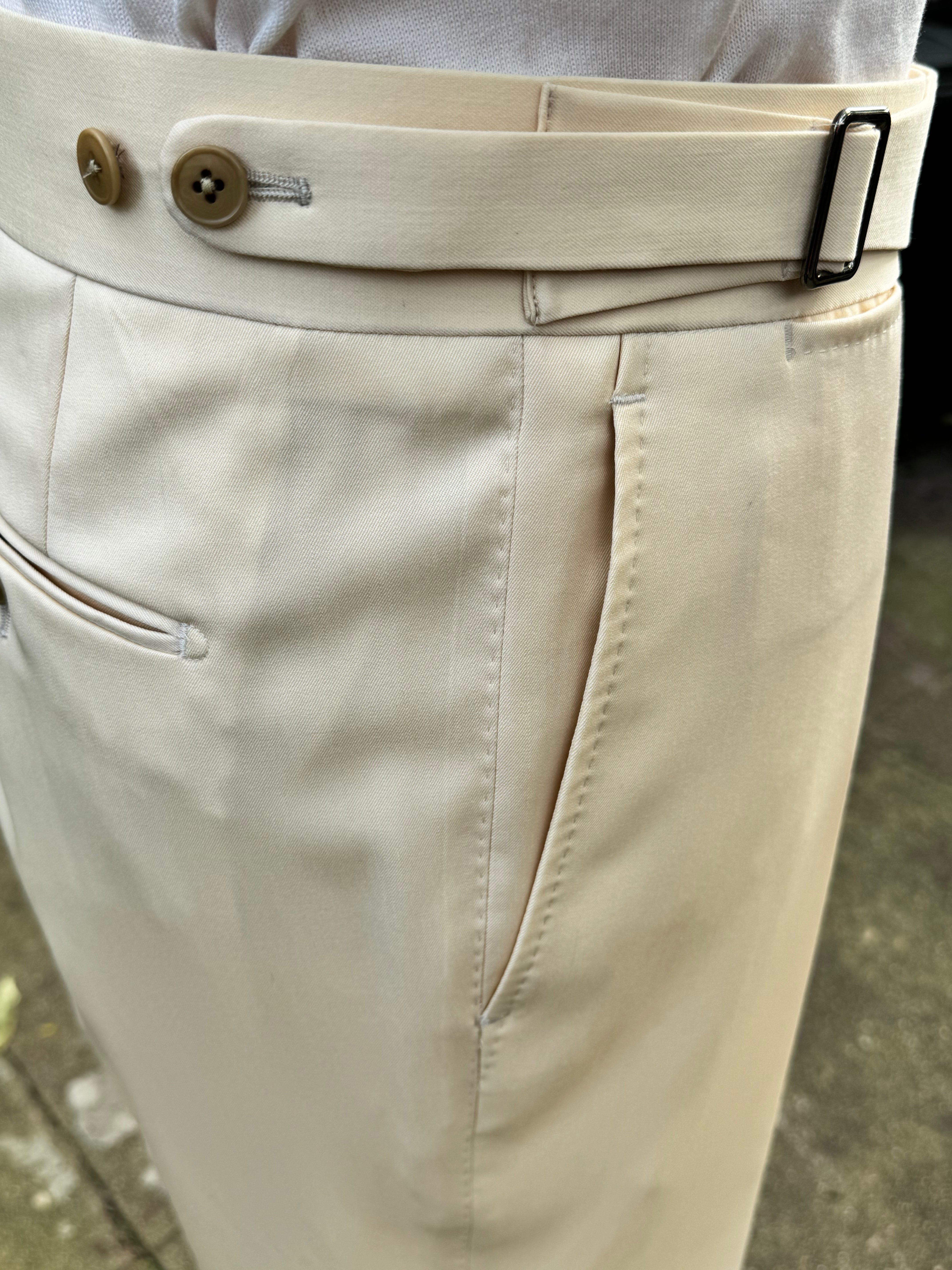 EGG YOKE WOOL TROUSER