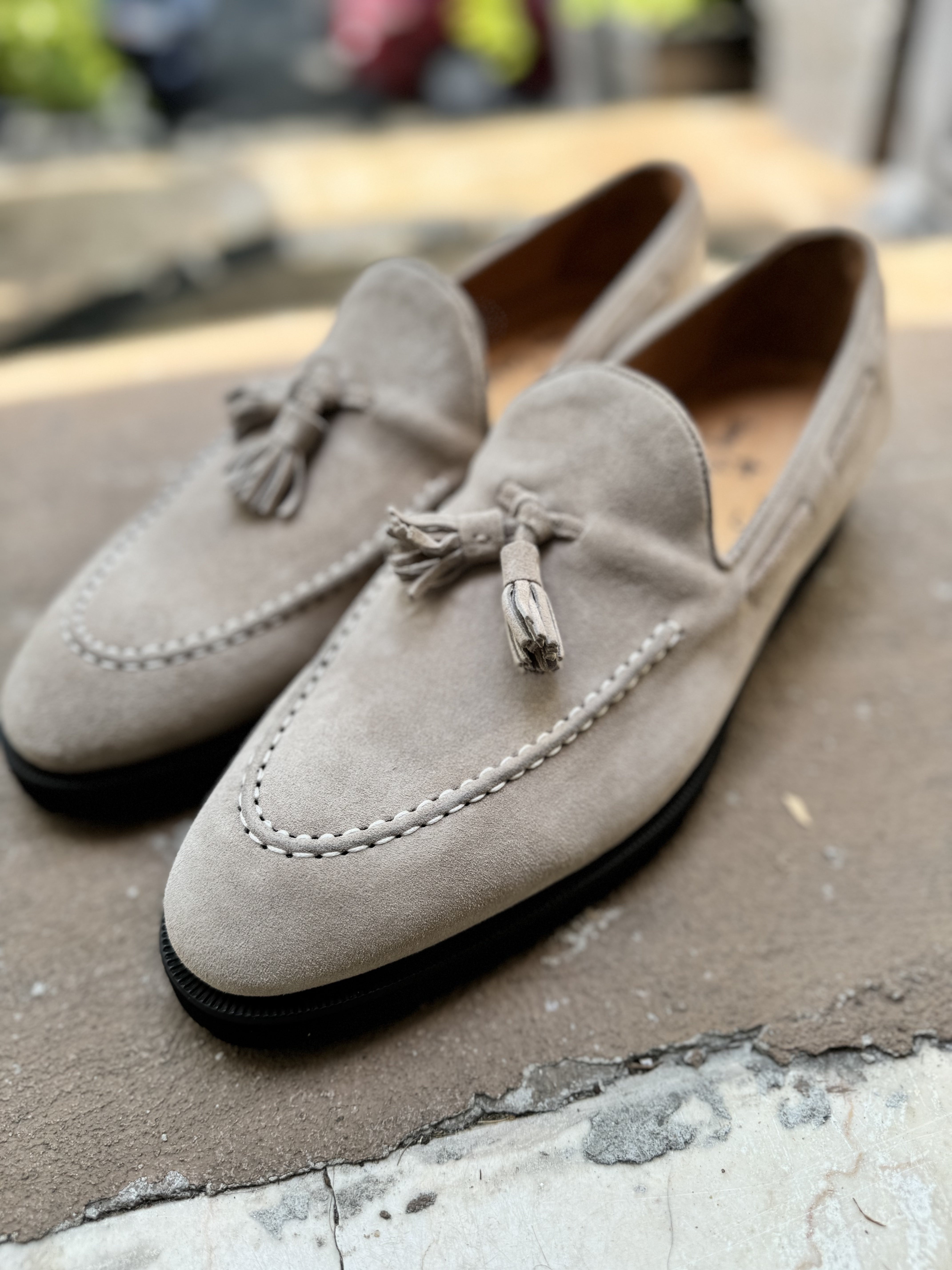 SAND TASSEL LOAFER