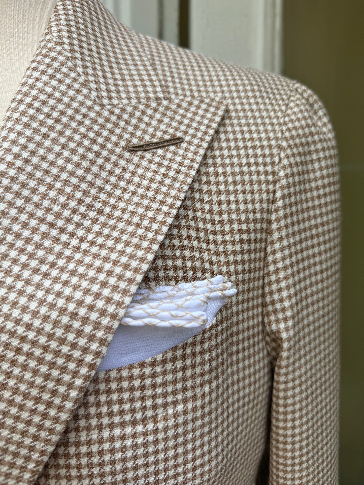 OAT & CREAM HOUNDSTOOTH JACKET Terry Corbett New York